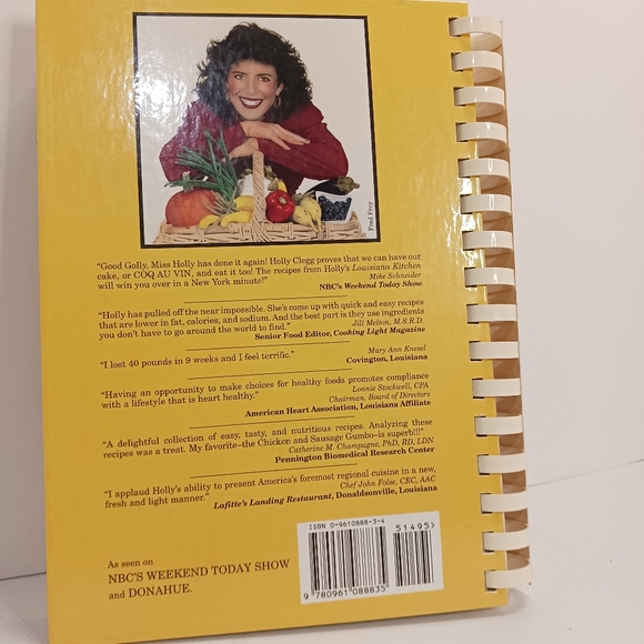 🍅Vtg "A Trim & Terrific Louisiana Kitchen" Cookbook 1994 Southern Cajun Creole - Picture 3 of 5